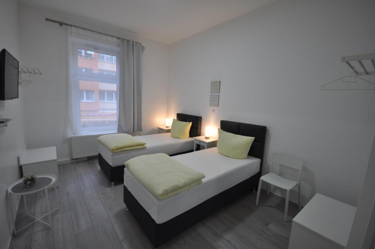 Apartment Dusseldorf-City Exterior foto